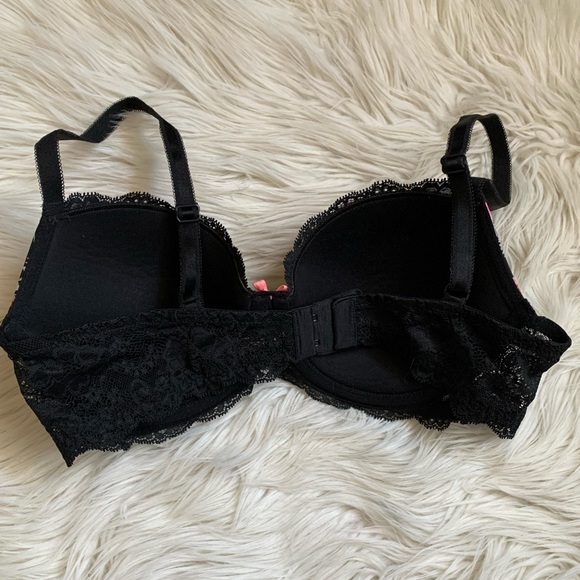 Victoria’s Secret Dream Angels Lined Demi - Picture 5 of 9